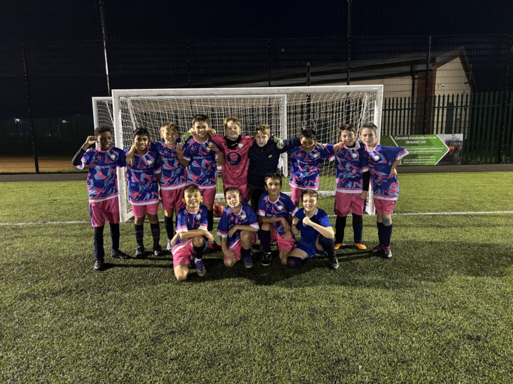 Wallscourt unveils new football kit in competition